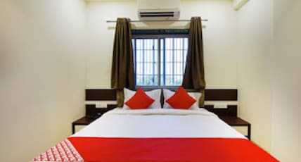 Restr Inn Room Type - Deluxe Room