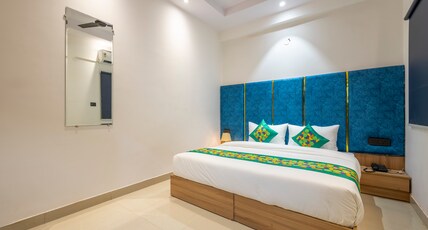 Treebo Accent Park Hotel And Banquet Room Type - Standard Room