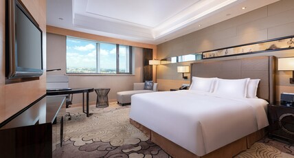 Crowne Plaza XI'AN Room Type - 1 King Standard Lounge Access Crowne Plaza XI'AN Room Type - 1 King Standard Lounge Access