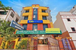 FabHotel SGS Residency
