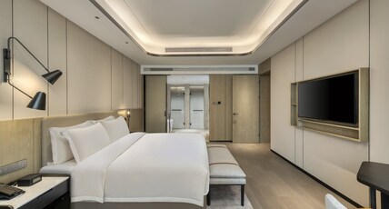 Crowne Plaza LANZHOU NEW AREA Room Type - 1 King Standard Lounge Access