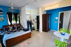 Avira Studio   Private Stay for Couples   Solo