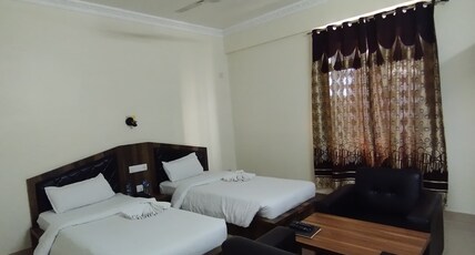 Hotel Europa inn Room Type - Deluxe Double AC
