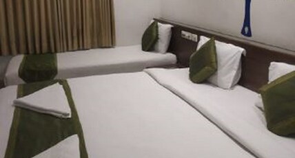 SR RESIDENCY Room Type - Triple Deluxe
