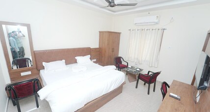 Deepak Resort Room Type - Private Suite