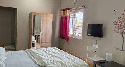 Jai Anjaneya Guesthouse Room Type - Jai Anjaneya Guesthouse 102