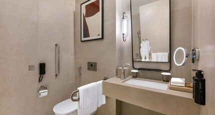 Vida Dubai Mall Room Type - Deluxe Room King Burj Khalifa View