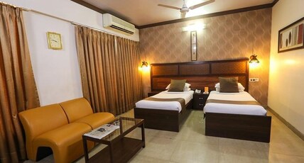 Hotel Jyoti Dwelling Room Type - Deluxe Room