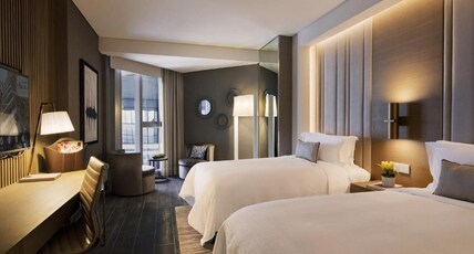 Al Bandar Rotana Room Type - Royal Suite