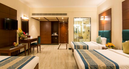 Shenbaga Hotel & Convention Centre Room Type - Majesty Grand.