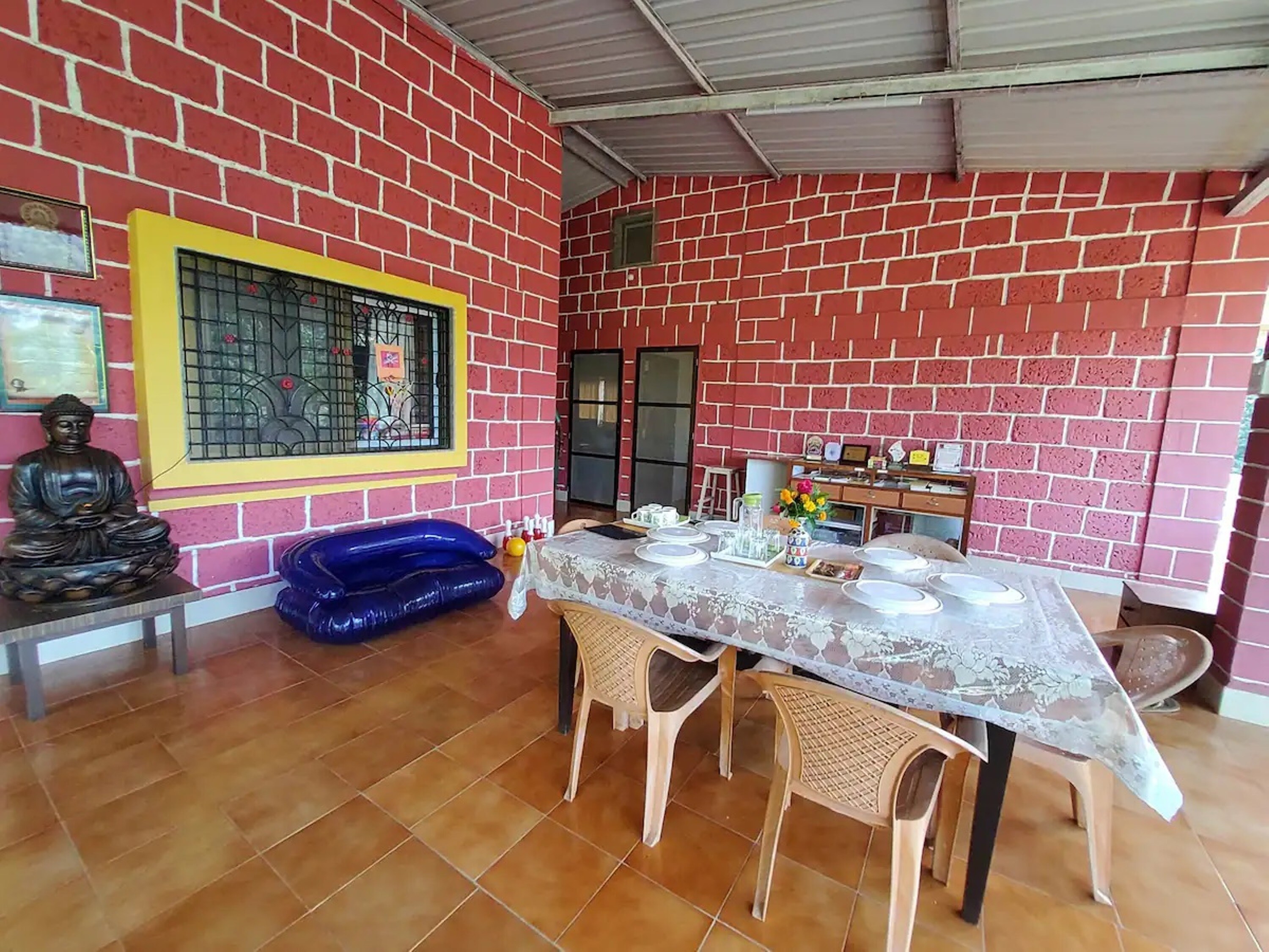 Aai Bungalow Short Stay - Tap to explore photos