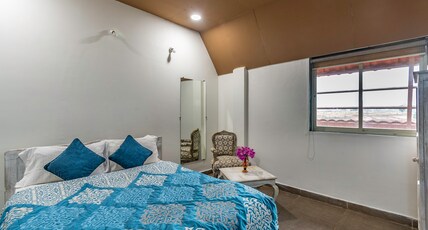 Break the Routine, Malshej Room Type - AC Deluxe Room