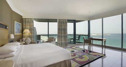 Hilton Dubai Jumeirah Room Type - TWO QN DLX RM-AIN SEA VW Hilton Dubai Jumeirah Room Type - TWO QN DLX RM-AIN SEA VW