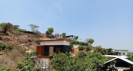 A B HILL TOP Resort Room Type - Deluxe Room