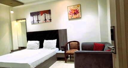 Hotel Grand City Orai Room Type - Super Deluxe AC