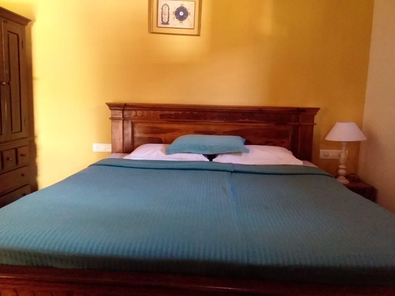 Silver Brook Estate Homestay | Rooms & Restaurant - Tap to explore photos