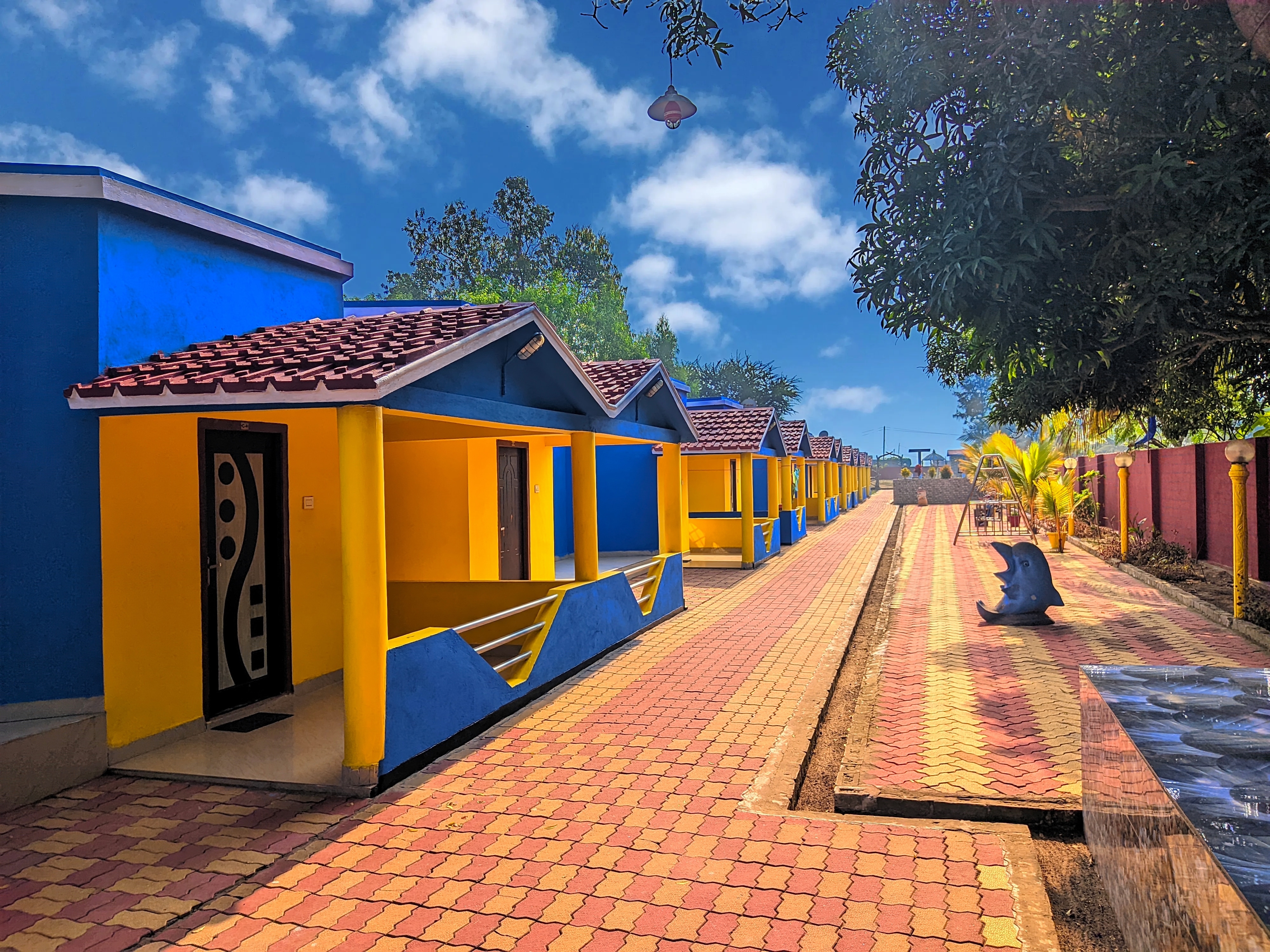 TN RESORT - Tap to explore photos