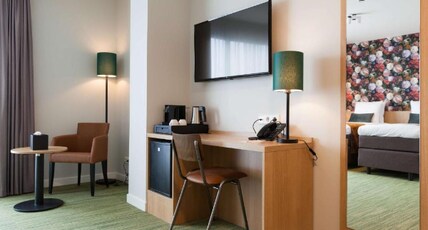 Best Western Plus Hotel Amstelveen Room Type - Family Room with connecting door (QUAD)