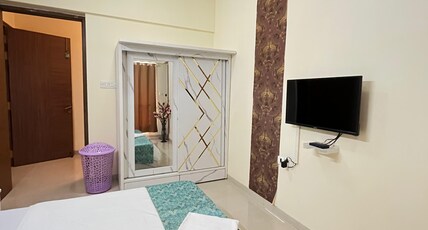 CLS Nyay Sagar Bandra Room Type - Bedroom 3