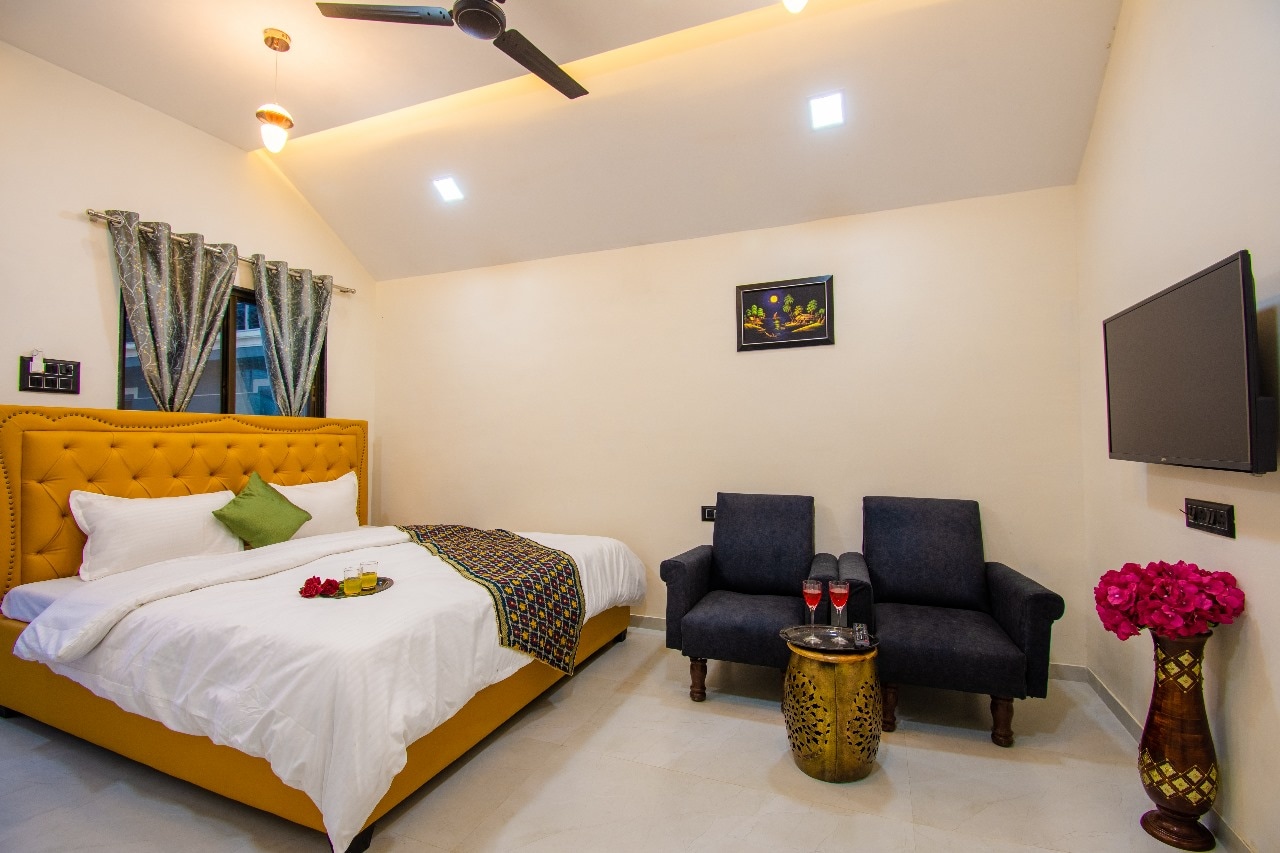 Lonavala Cottages - Tap to explore photos
