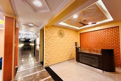Hotel Sea Face (Near Murud Beach)