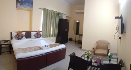 Samriddhi Stay Inn Room Type - Premium Rooms