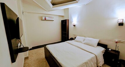 Hotel Indra Palace Room Type - Economy AC Room