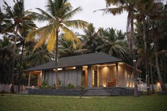 Stone Villa with Private Pool Nature Nest Pollachi