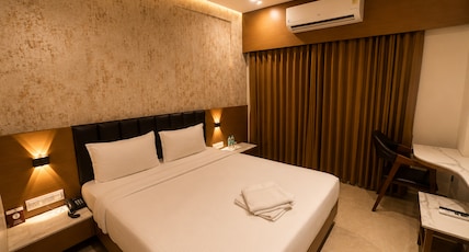 Hotel Shivansh Somnath Room Type - Executive Deluxe Room