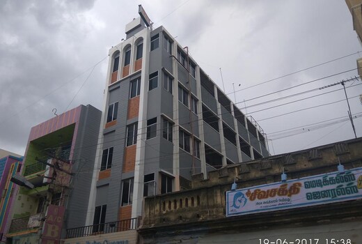 Dolphin Hotel