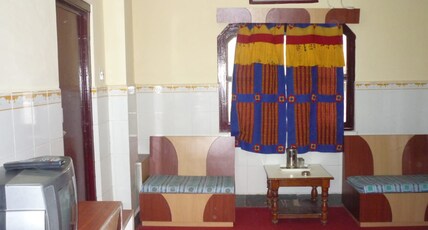 HOTEL ANAND Room Type - AC Deluxe Room