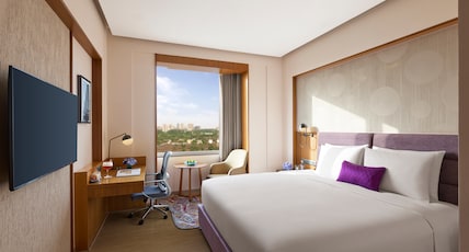 Vivanta Gurugram Room Type - Deluxe King Bed Room Vivanta Gurugram Room Type - Deluxe King Bed Room