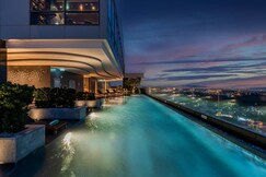 Holiday Inn & Suites Rayong City Centre