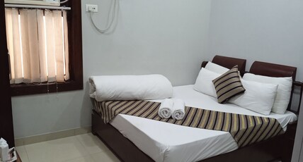 HOTEL KRISHNA JI Room Type - Standard Room