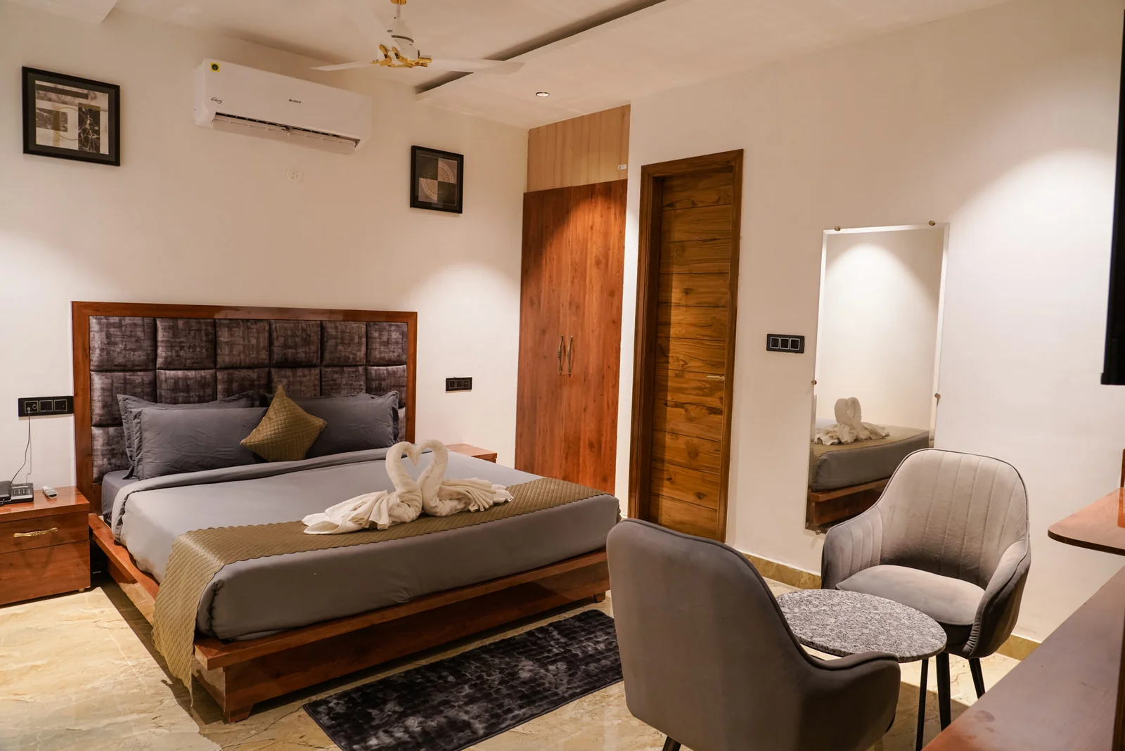Score The Heaven Hotel Room Type - Deluxe Room