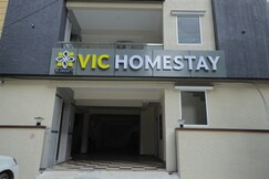 VIC HOMESTAY BY PICKURSTAY HOTELS