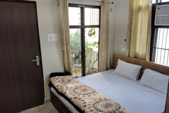 Rooms of Mye Homestay near Golden Temple