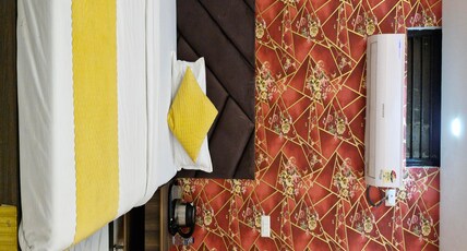 Banaras Home Stay Room Type - Room 106