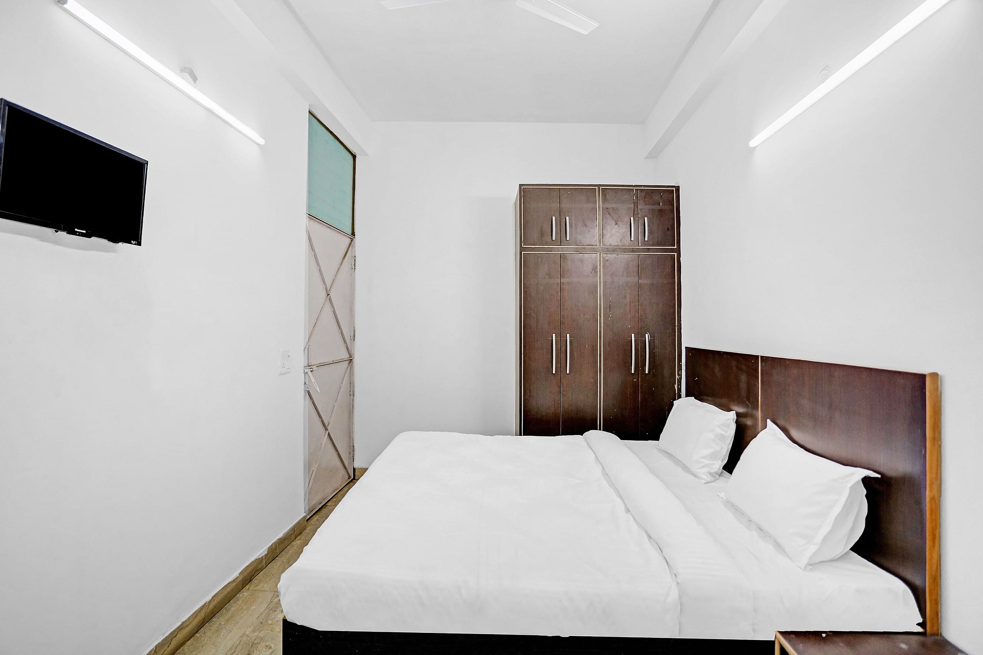 HOTEL O KRISHNA STAYS - Tap to explore photos