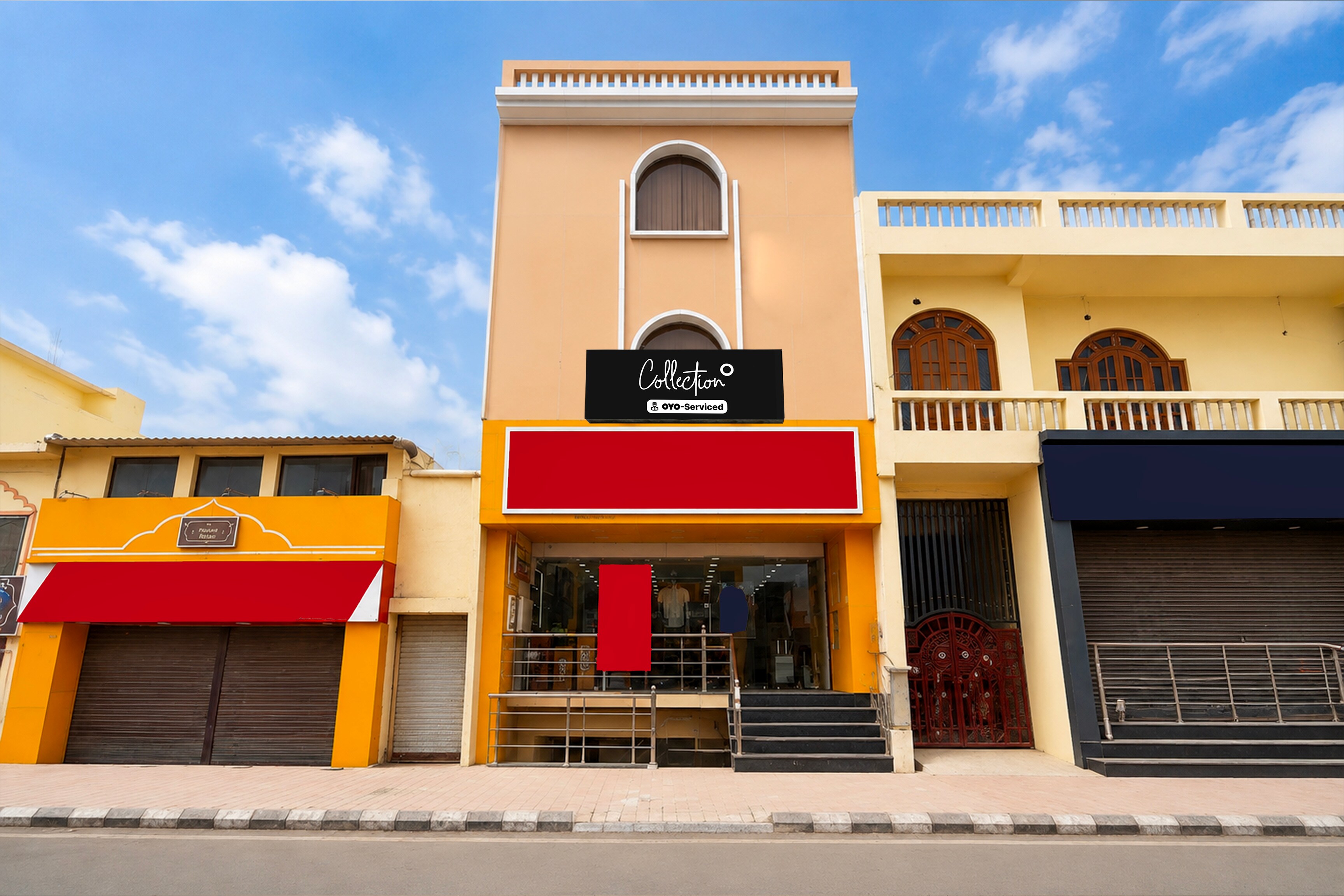 Collection O Mall Of Avadh Formerly Rama Inn - Tap to explore photos