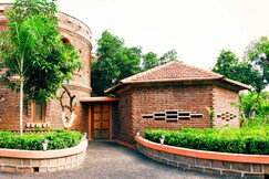 Hotel Shyam Farm House & Resort