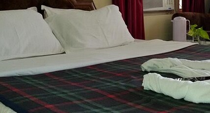 HOTEL SEA QUEEN INN Room Type - Deluxe Double Non AC