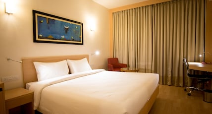 Red Fox by Lemon Tree Hotels, Tiruchirappalli (Trichy) Room Type - Standard Double Room Red Fox by Lemon Tree Hotels, Tiruchirappalli (Trichy) Room Type - Standard Double Room