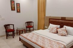 Indee Home | Rooms & Caretaker