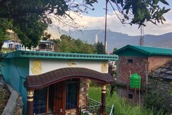 Rooms of Tungnath View Homestay