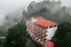 Clarks Collection, Lansdowne