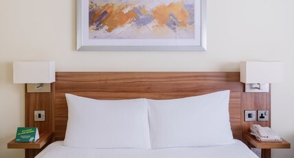 Holiday Inn LANCASTER Room Type - Standard Room