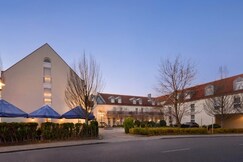 Sunday Hotel Munchen Airport
