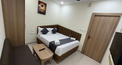 MM Resort and Restaurant Room Type - Classic King Bed Room