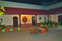 Hotel Suman City ( by Ykx Residencies )